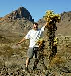 DB on the way to Oatman.JPG